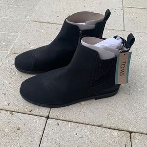 Toms Youth Charlie Boot Black Size 6